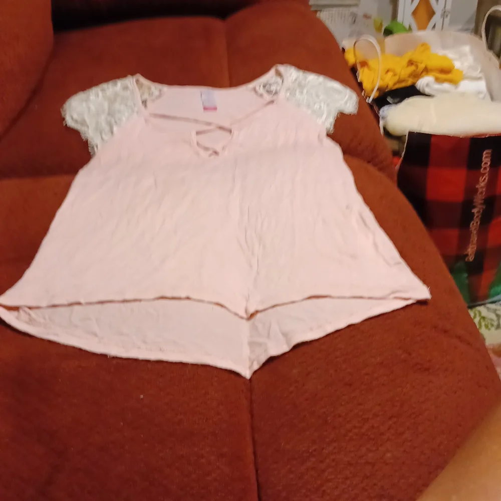 Top - Picture 3 of 3
